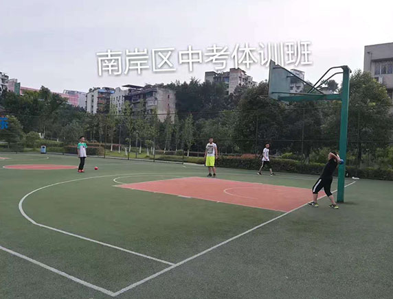 重庆篮球培训中心力超浅谈如何预防脚踝的损伤